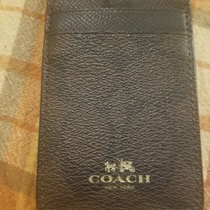 Bundle of Coach ID holder and a silver tone Gucci